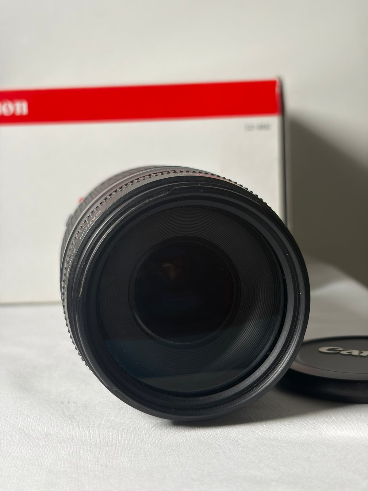 Objectif Canon EF 75-300mm F/4-5.6 III