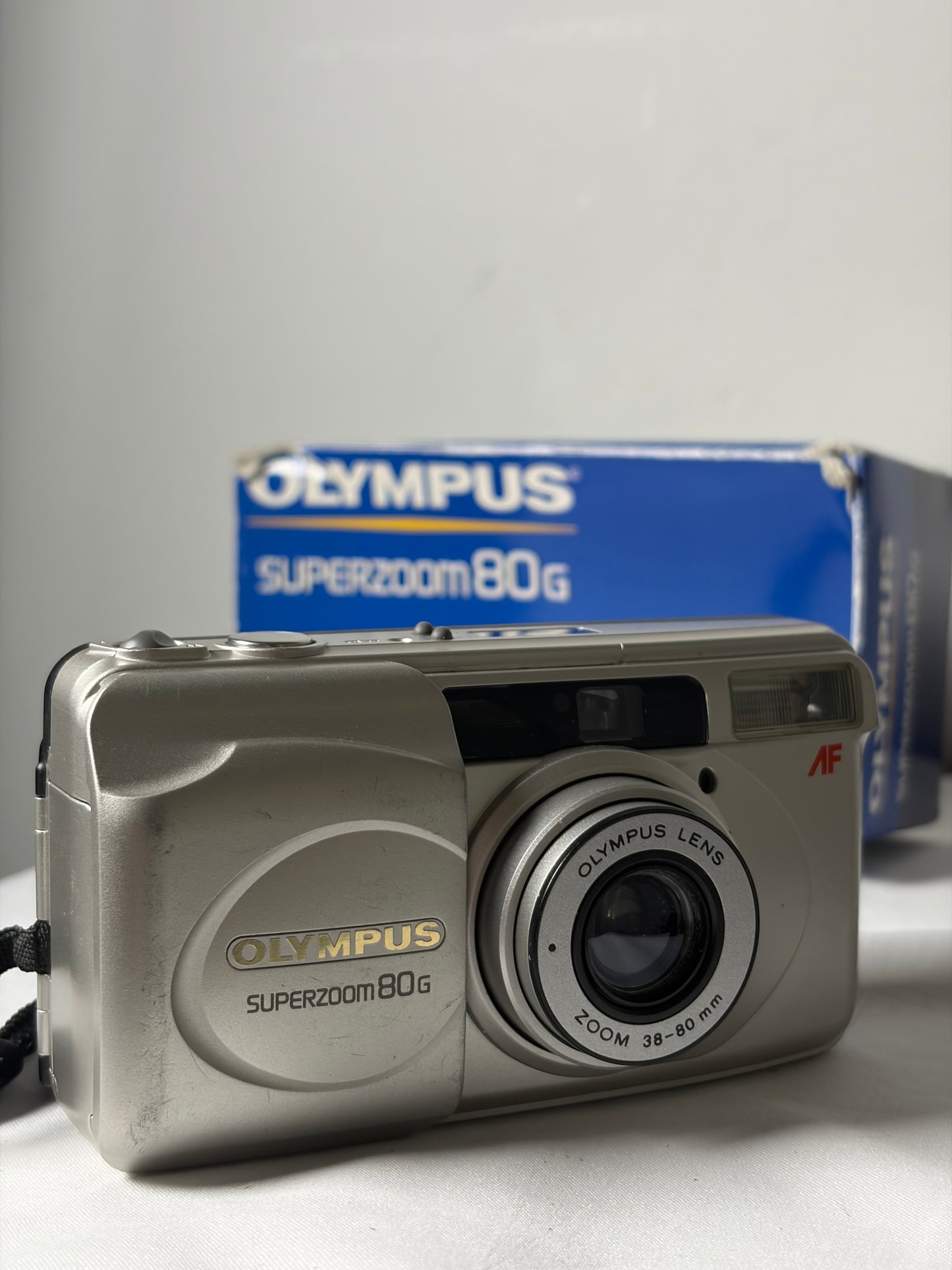 Appareil photo argentique compact Olympus Superzoom 80G