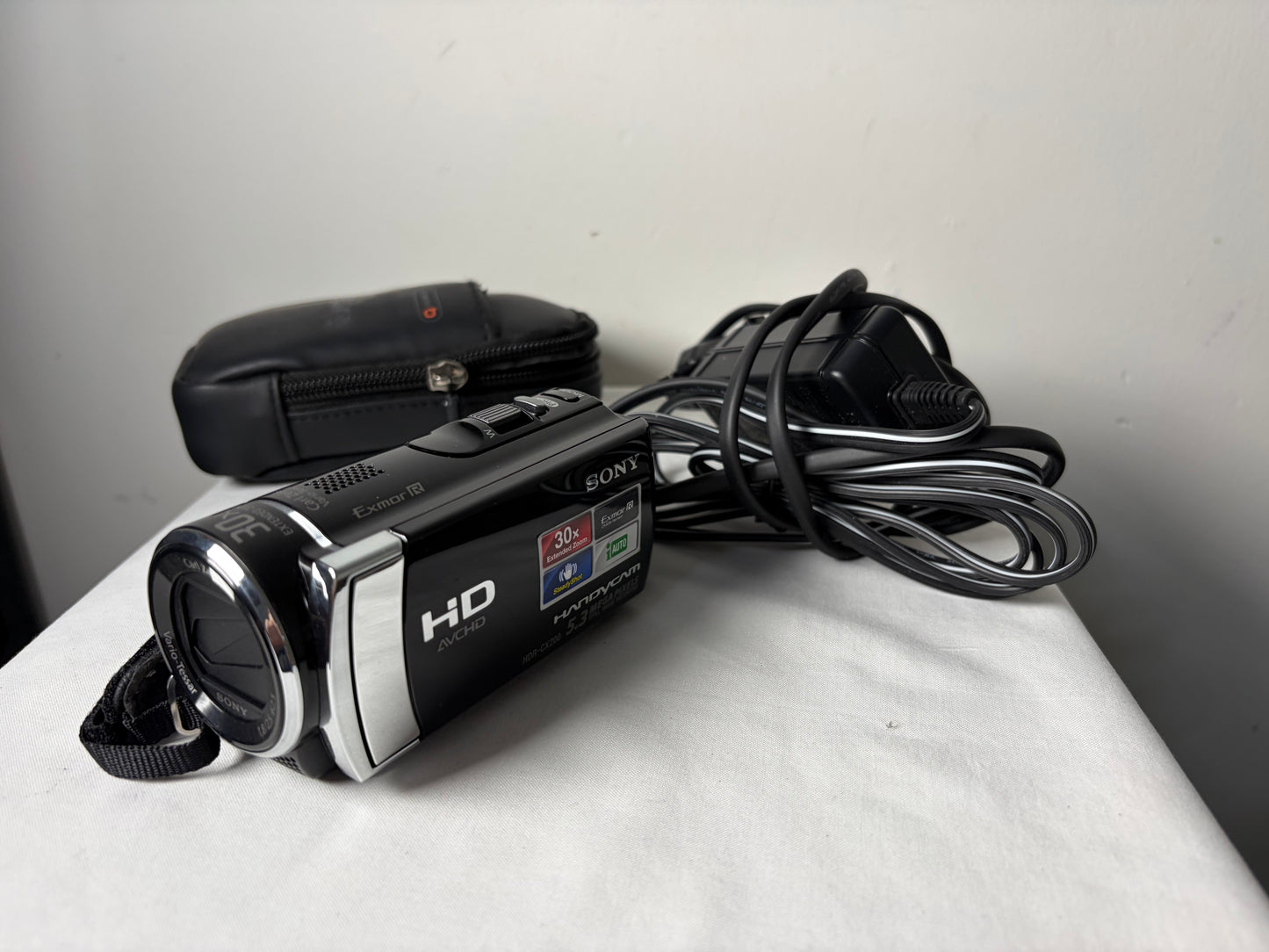Caméscope Sony Handycam HDR-CX200
