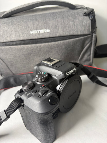 Appareil photo numérique hybride Canon EOS R10(958 déclenchements)