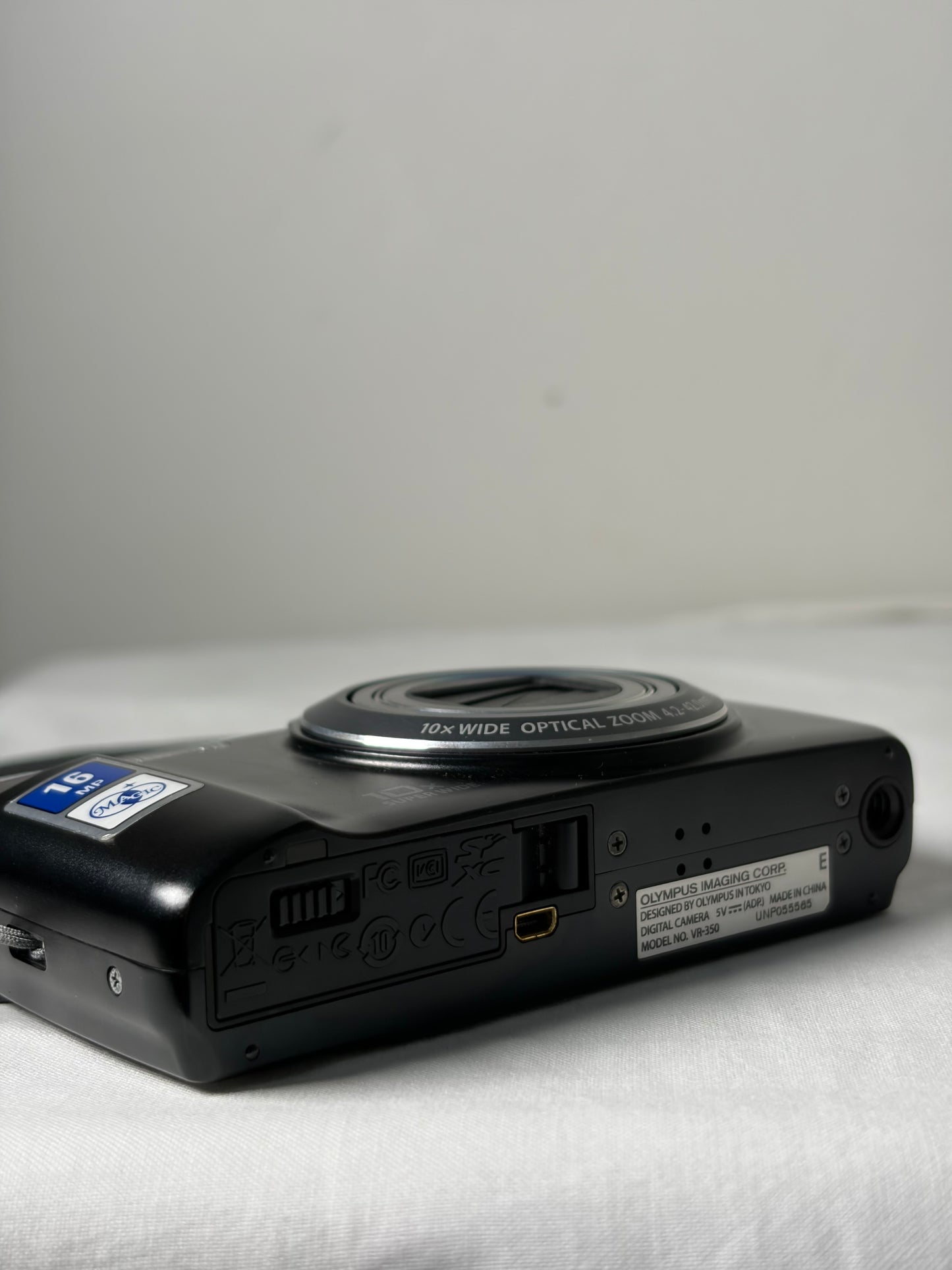 Appareil photo numérique compact Olympus VR-350