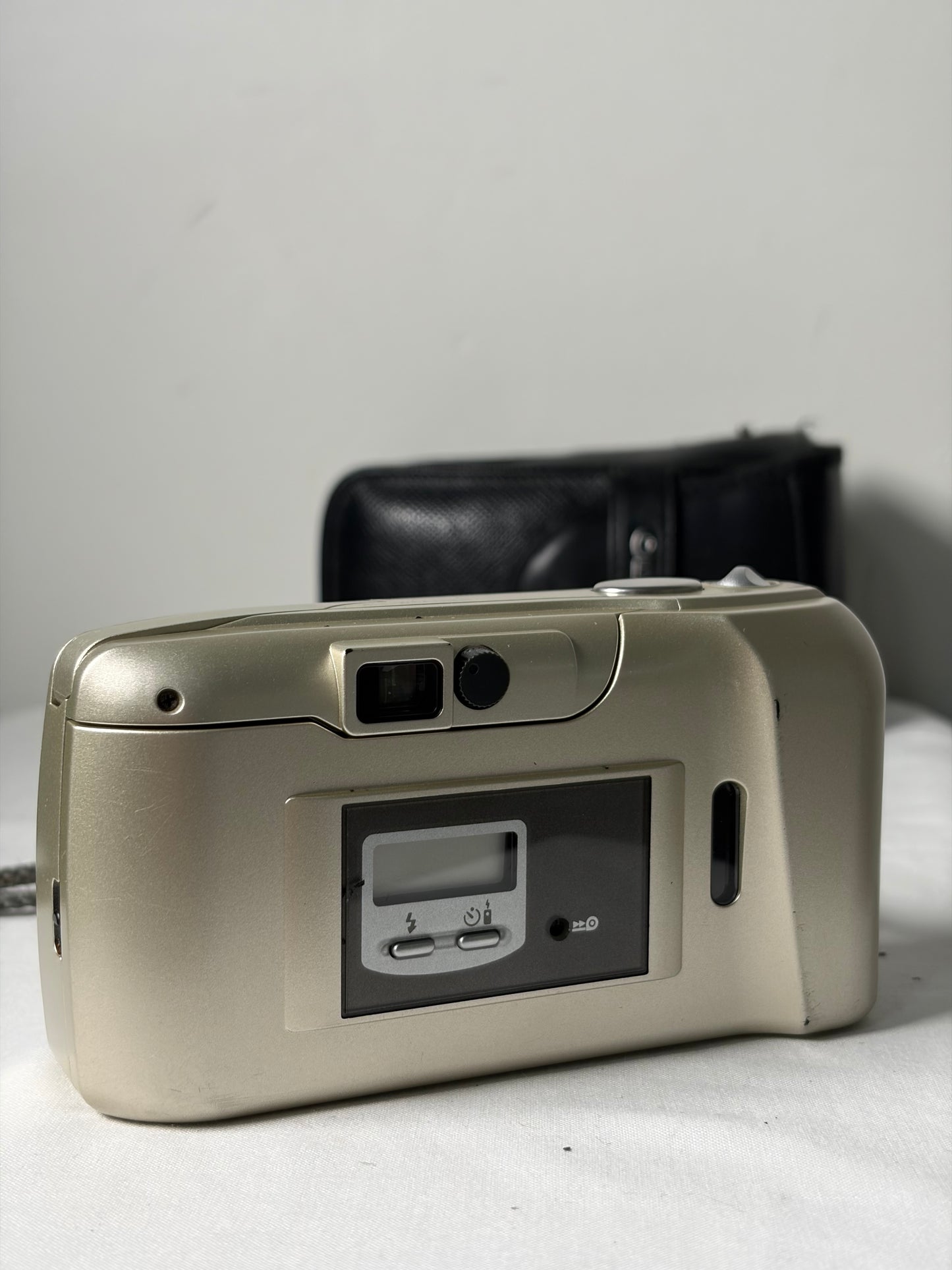 Appareil photo argentique compact Olympus Mju II Zoom 115