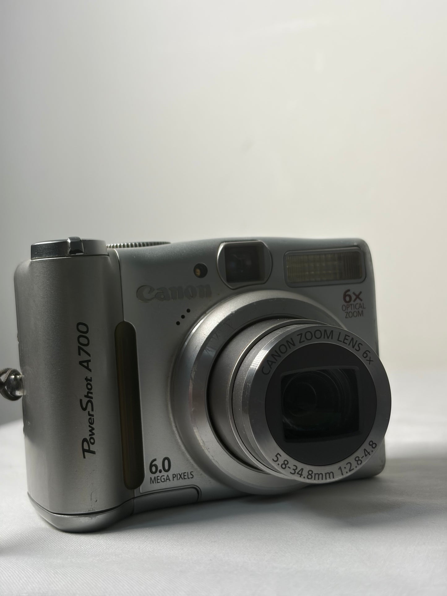 Appareil photo numérique compact Canon PowerShot A700