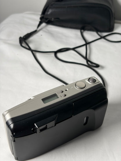 Appareil photo numérique compact Olympus Superzoom 76G