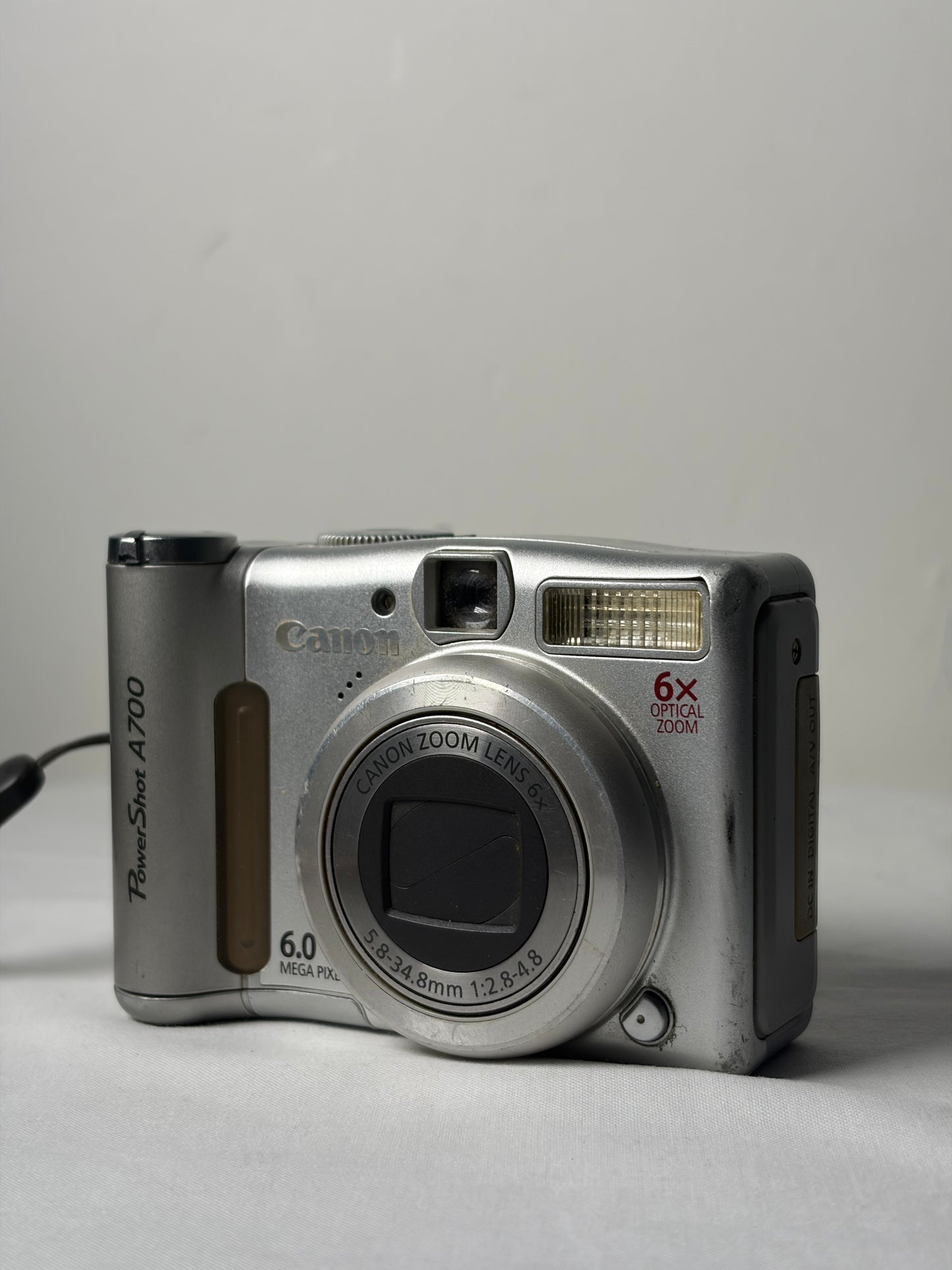Appareil photo numérique compact Canon PowerShot A700