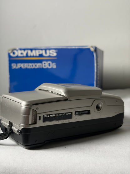Appareil photo argentique compact Olympus Superzoom 80G
