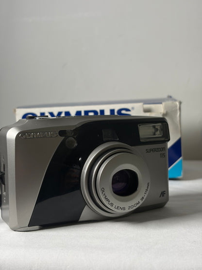 Appareil photo argentique compact Olympus Superzoom 115