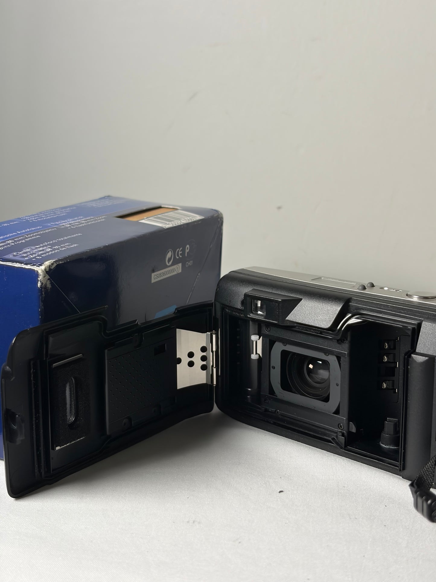 Appareil photo argentique compact Olympus Superzoom 80G